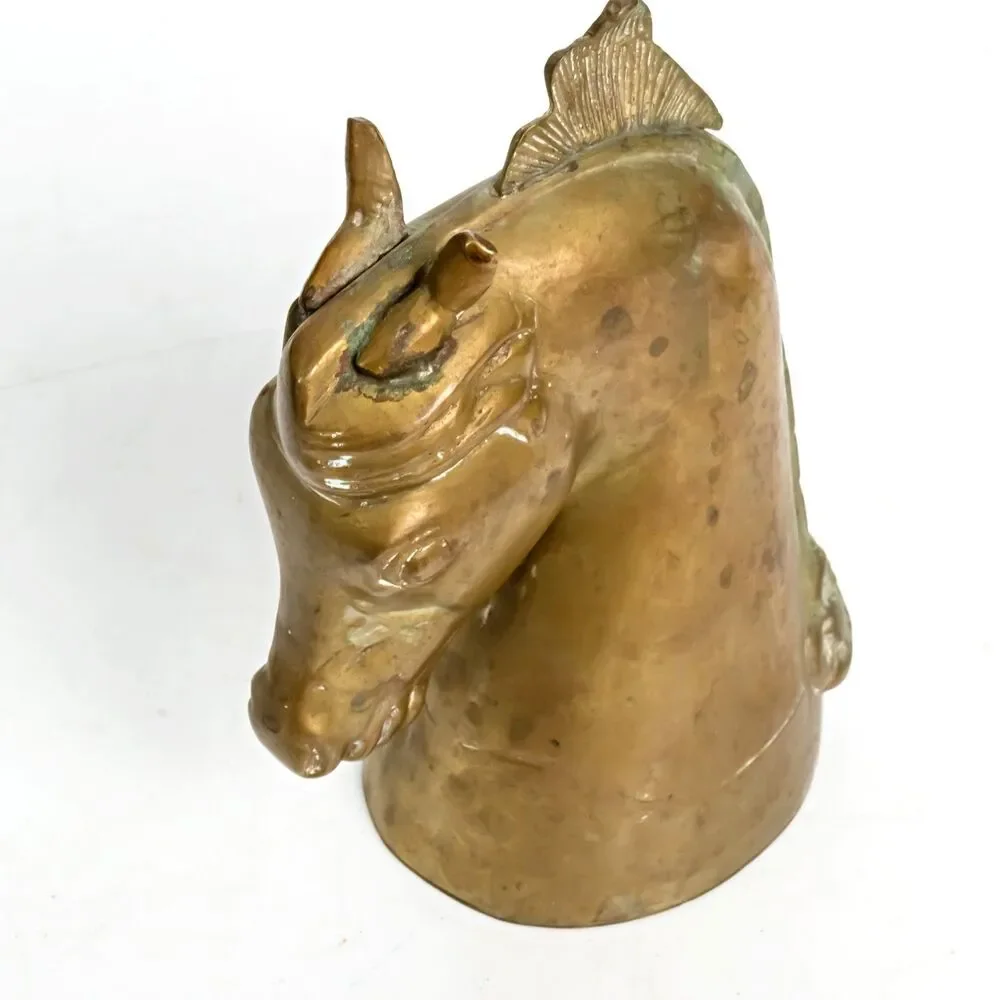 N/A head solid horse